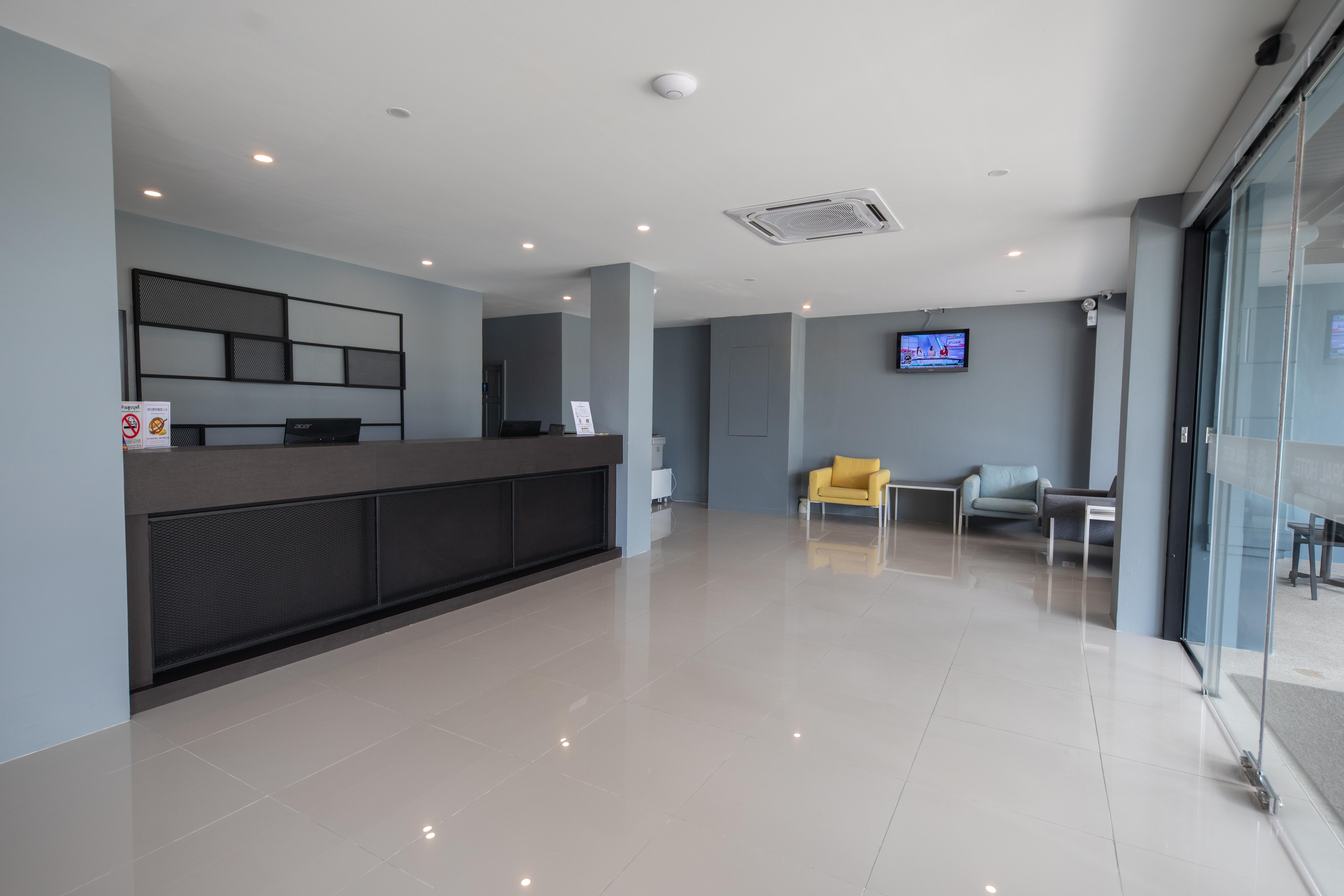 Nora Lakeview Chaweng Beach Buitenkant foto